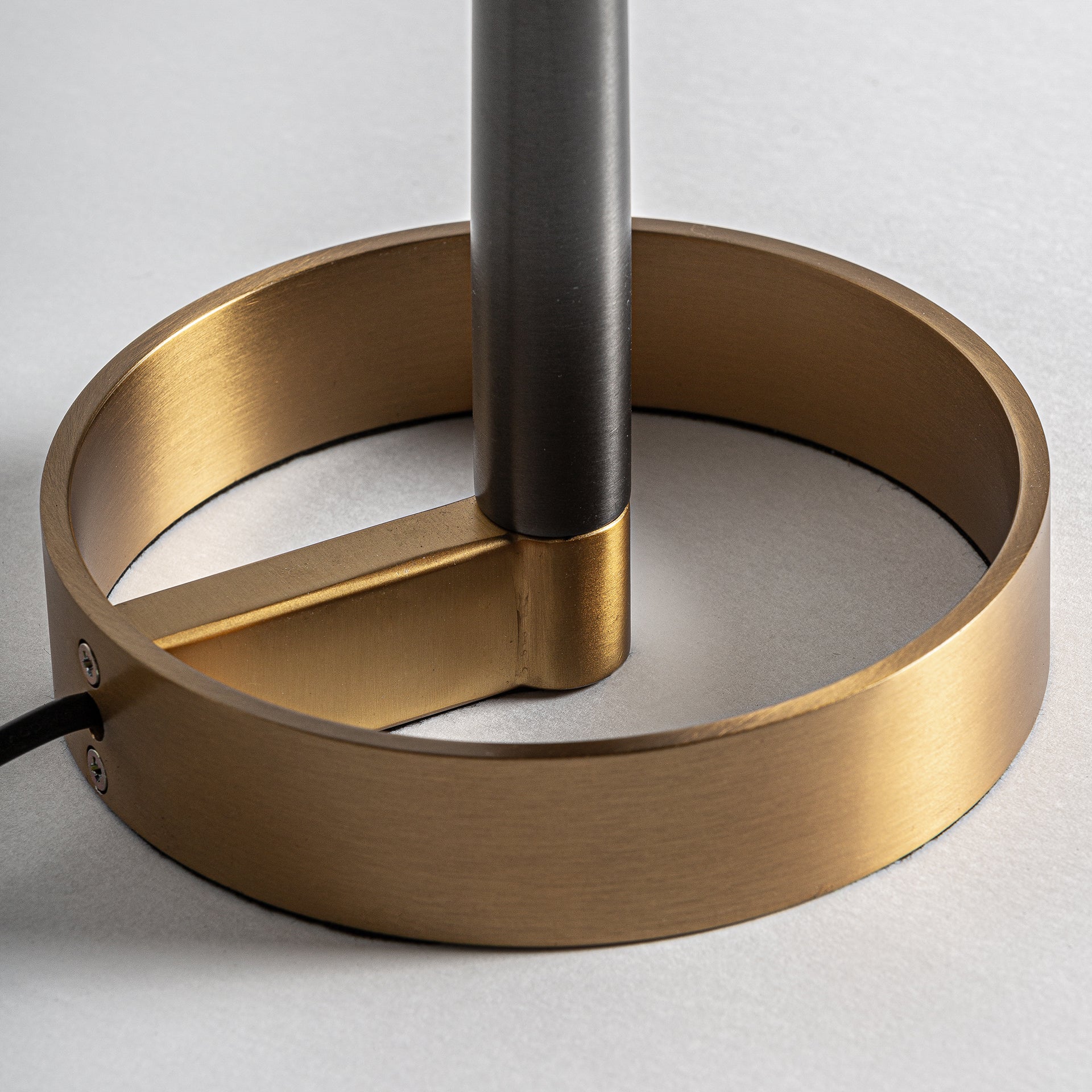 SVARTLJUS Table Lamp