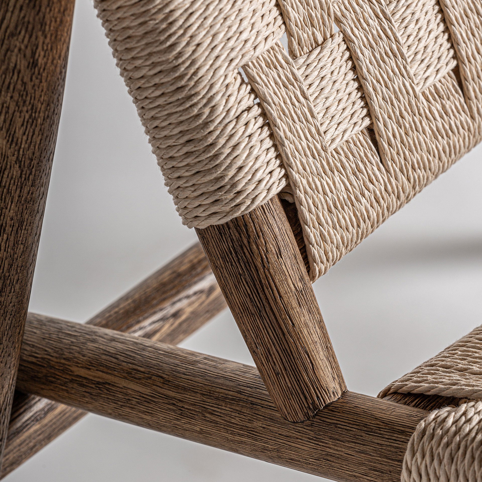 LARREULE ARMCHAIR