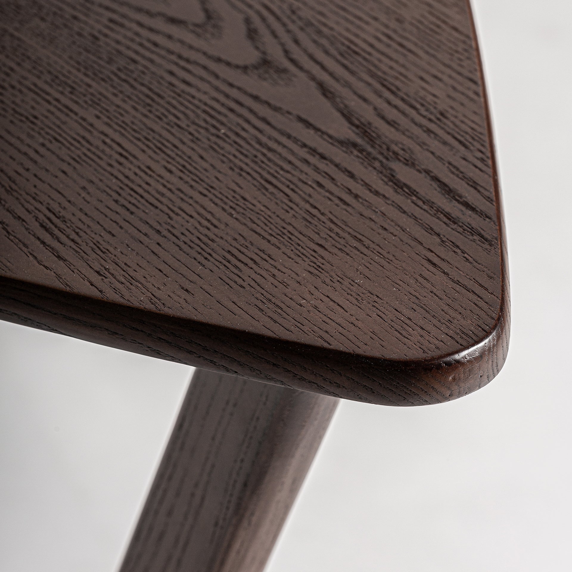AITRACH SIDE TABLE