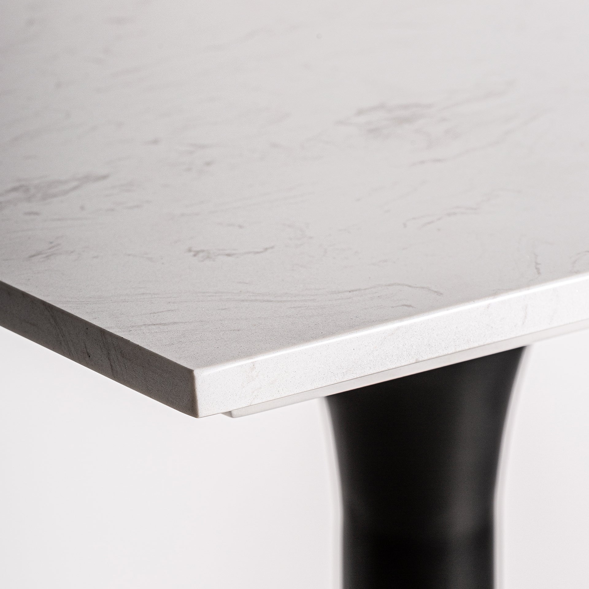 Strömsund Bar Table