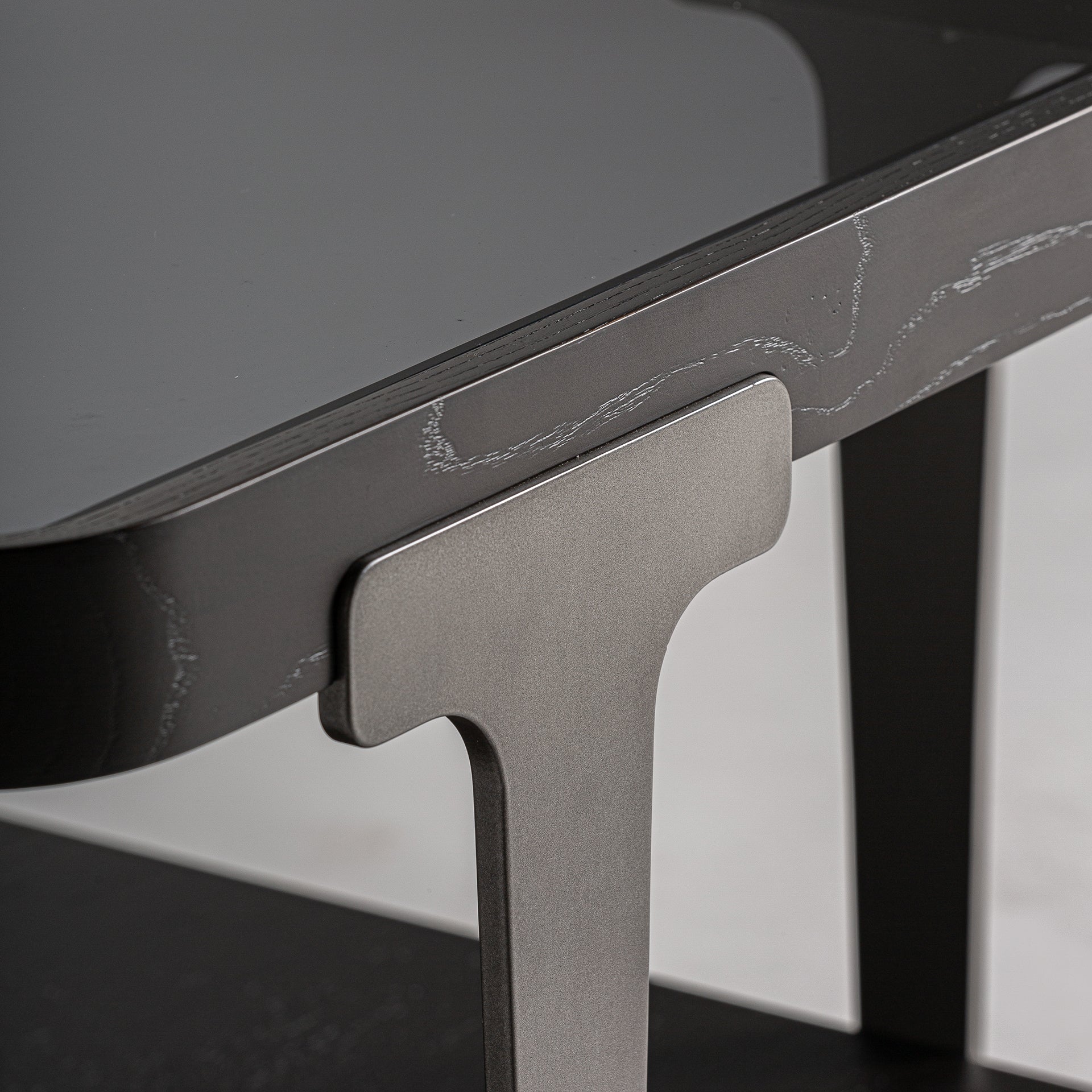 BREIL SIDE TABLE