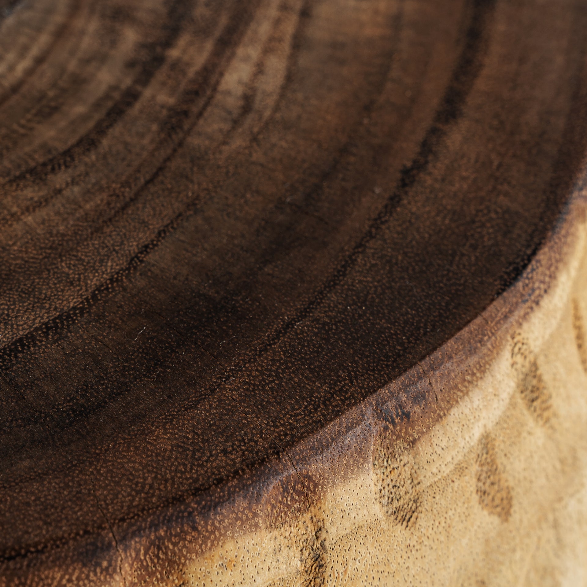 GAIRO COFFEE TABLE