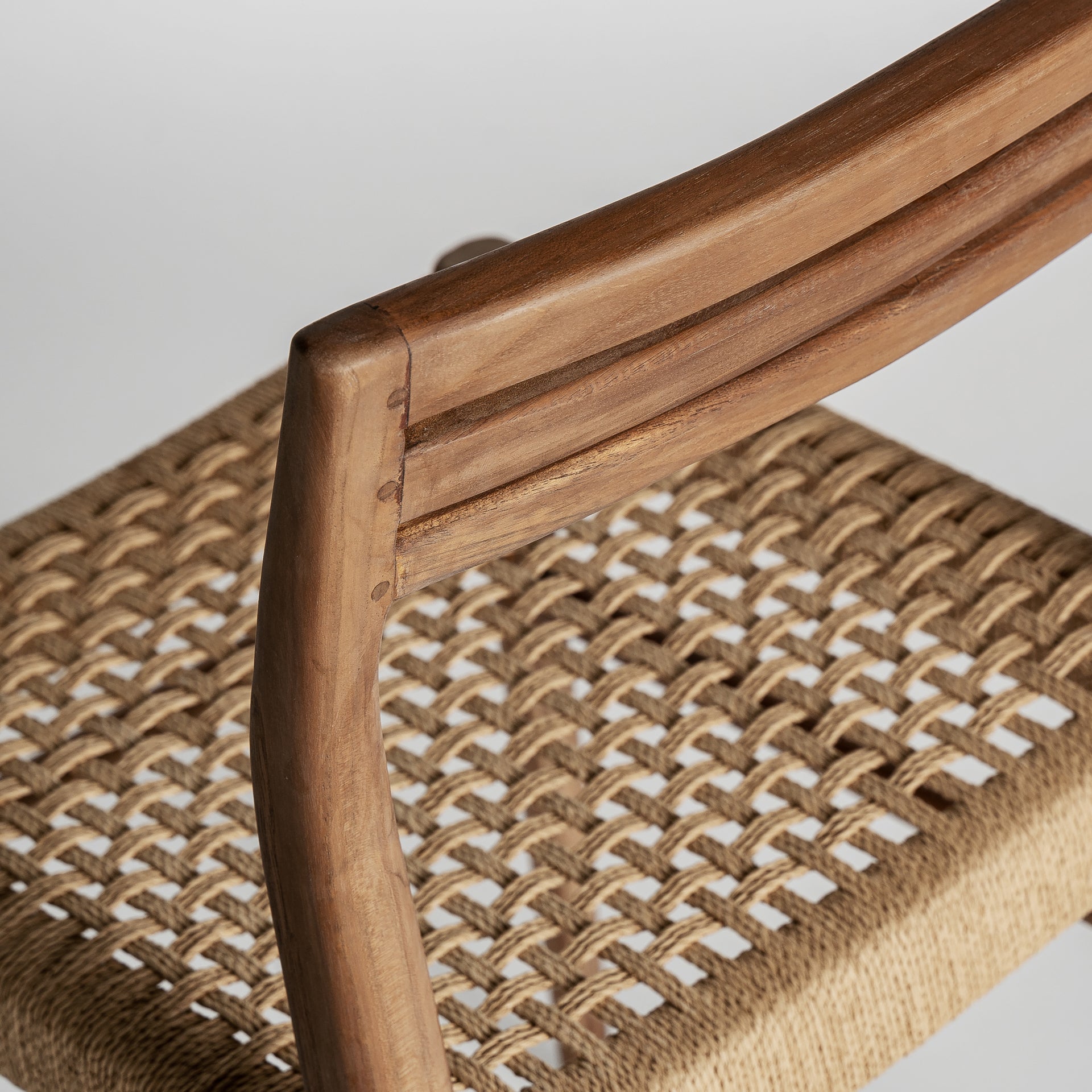 Souillac Vintage Teak & Rope Chair