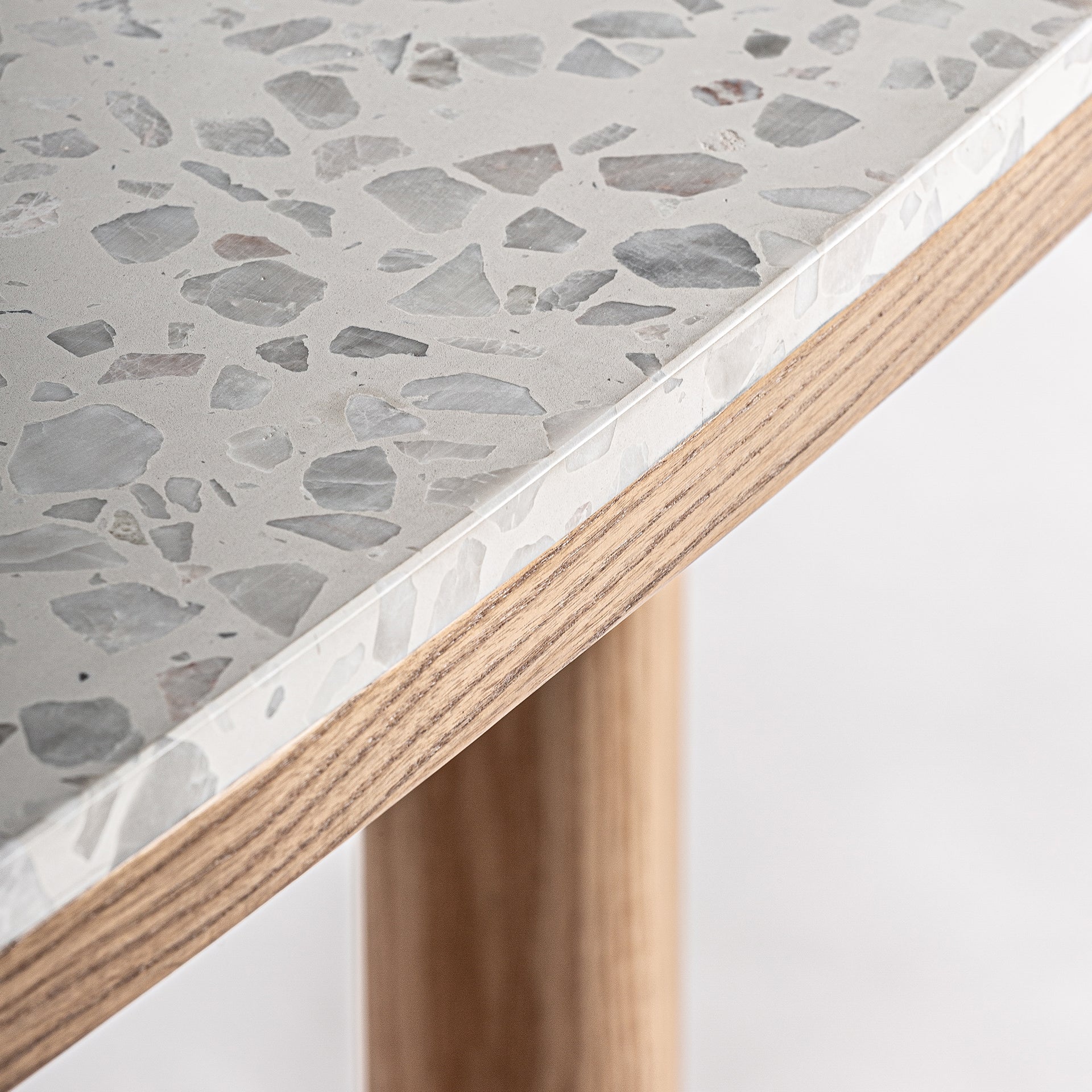 BIRIEUX BAR TABLE