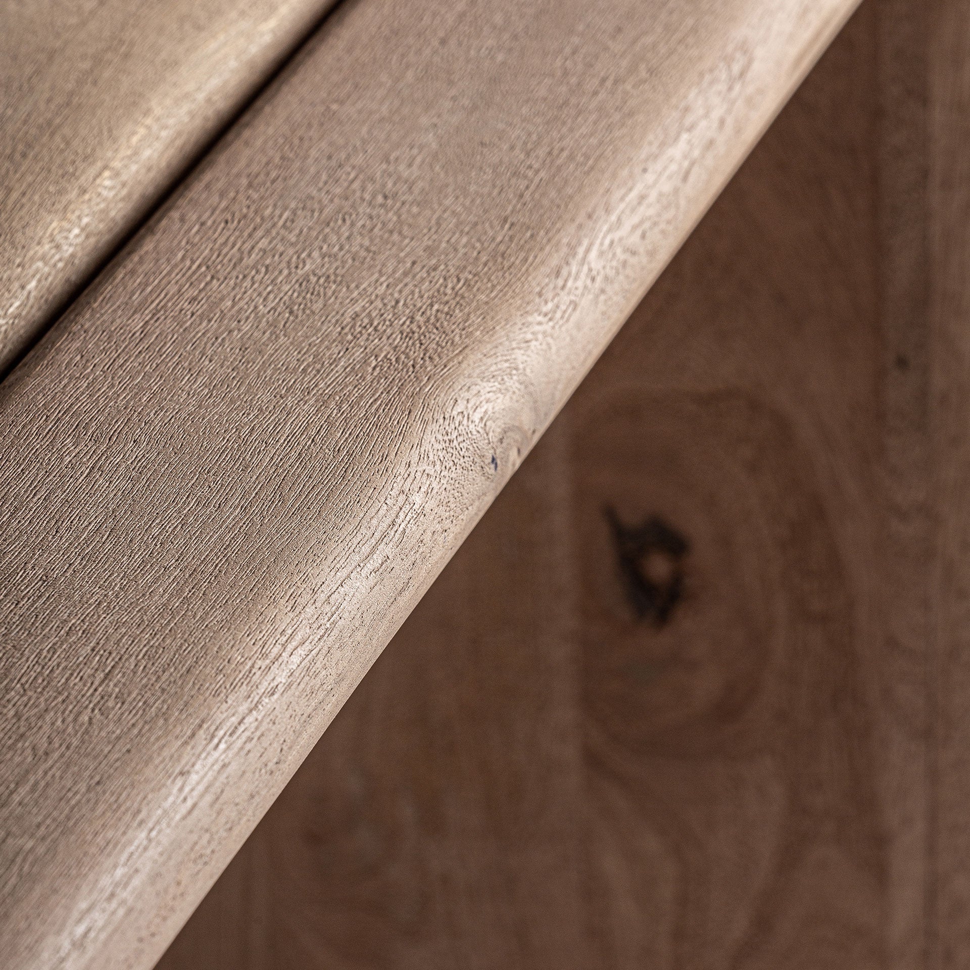 Jacquard Mango Wood Dining Table - Contemporary Light Brown