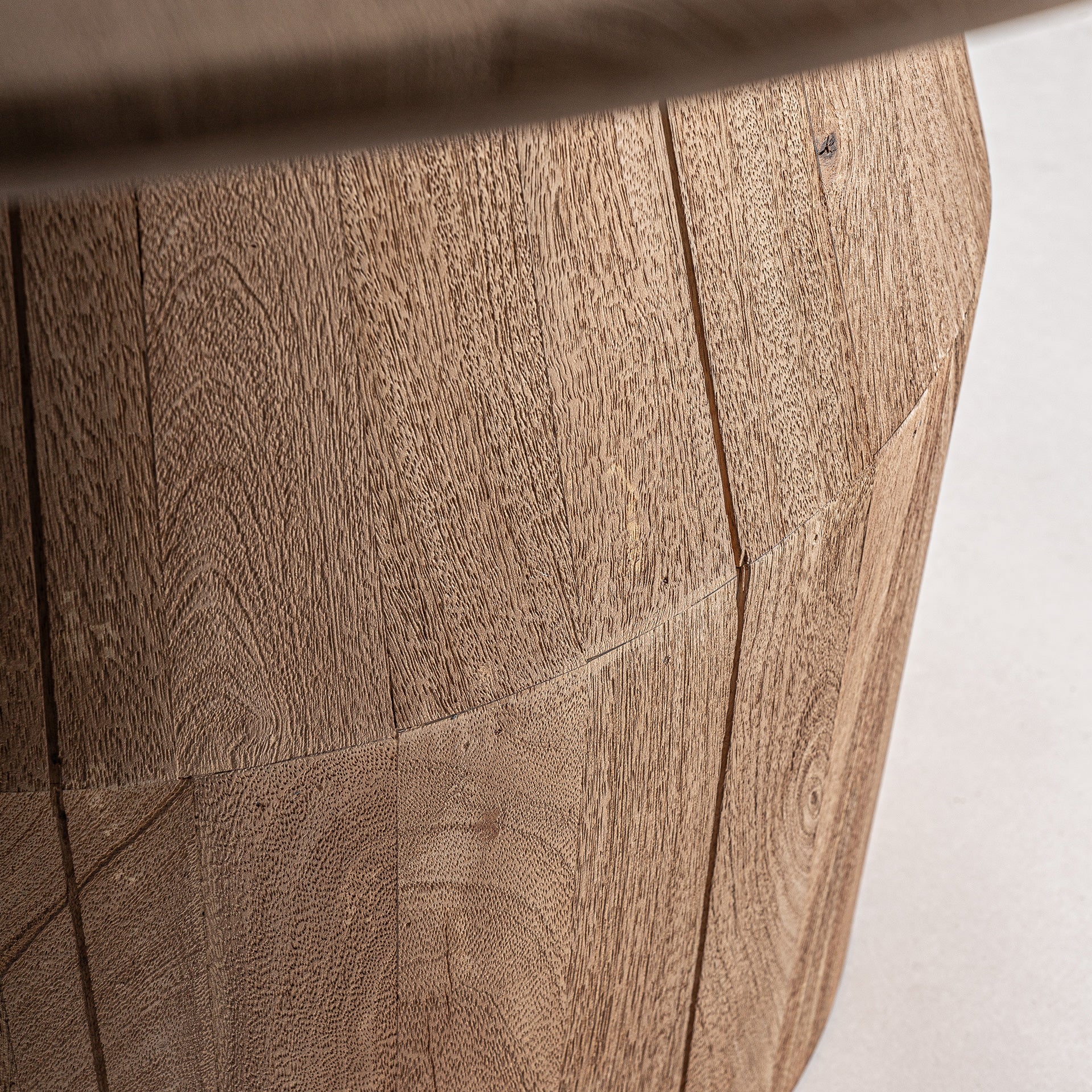 Jacquard Mango Wood Dining Table - Contemporary Light Brown