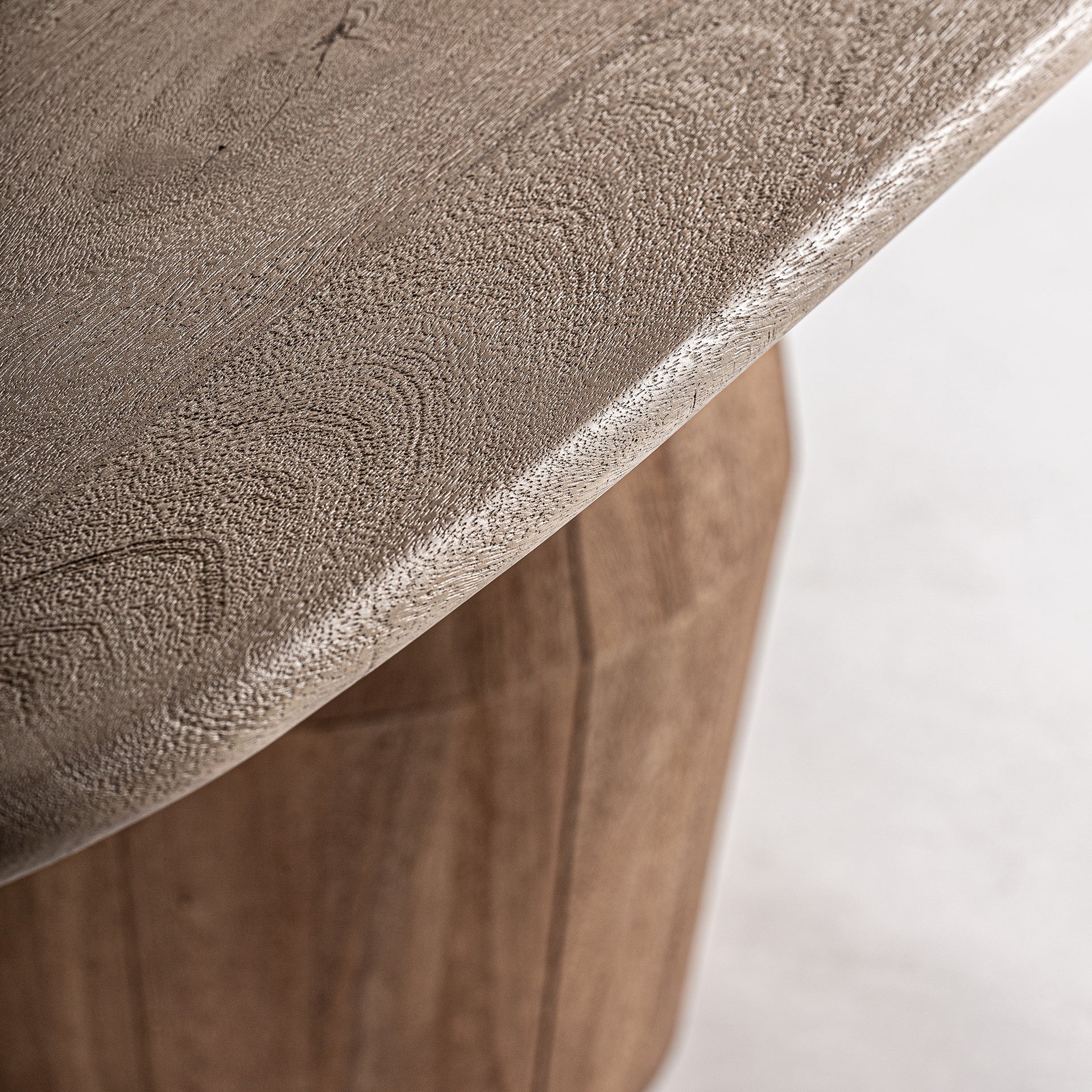 Jacquard Mango Wood Dining Table - Contemporary Light Brown
