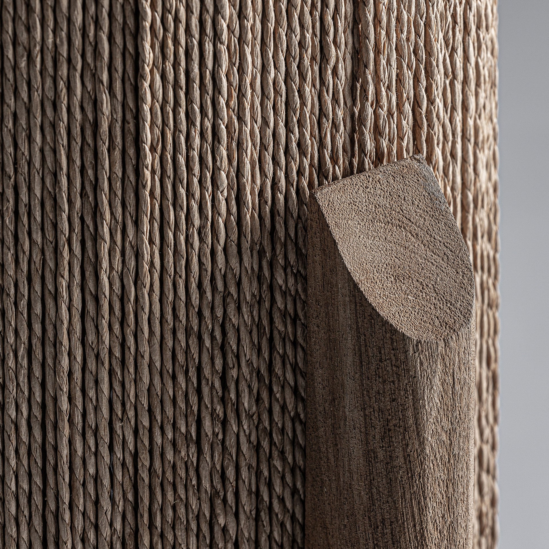 Jacquard Table Lamp - Contemporary Mango Wood & Raffia Design