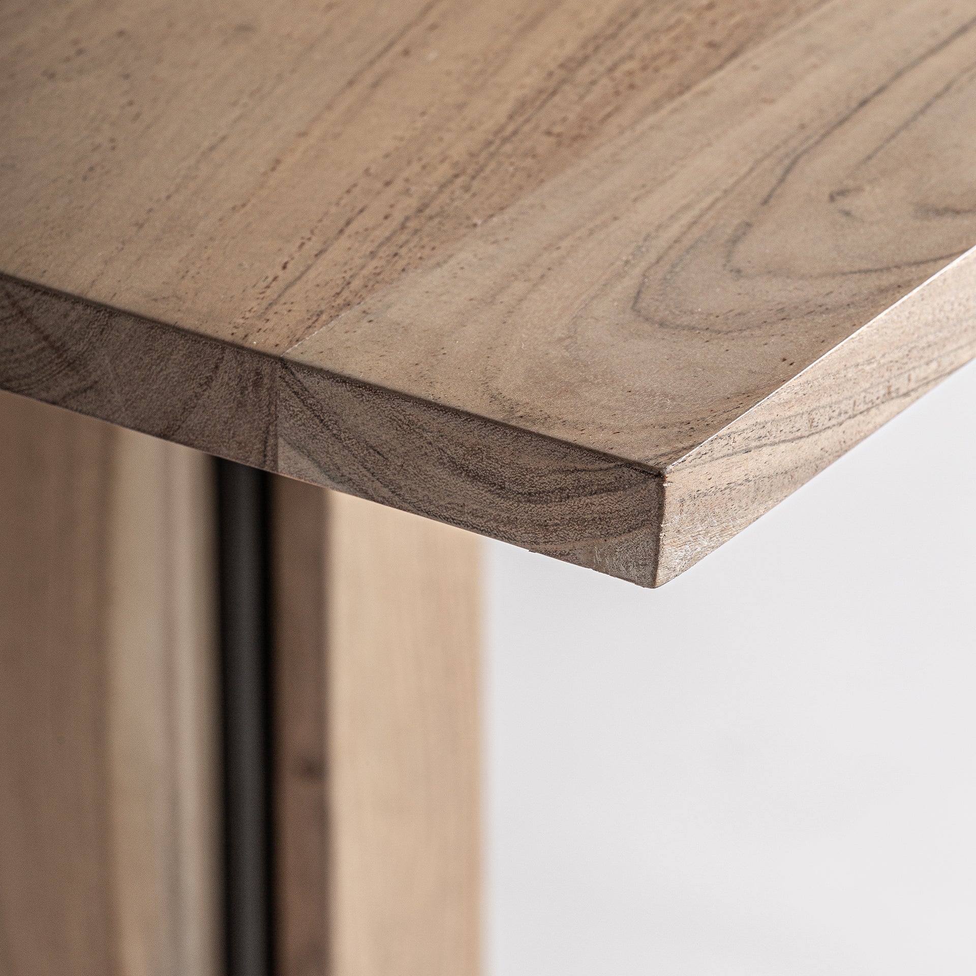 RHO BAR TABLE