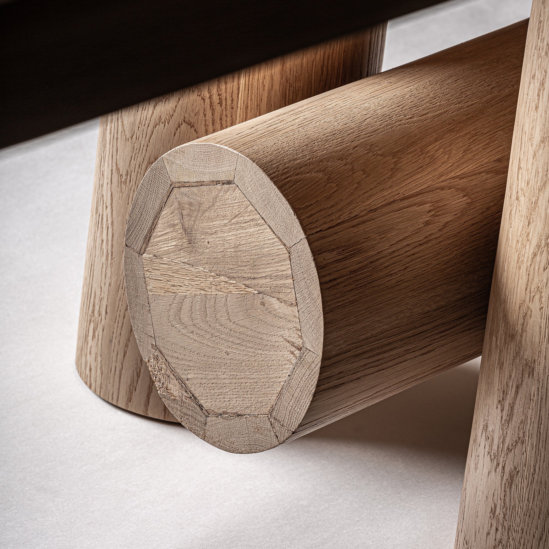 SULLY DINING TABLE