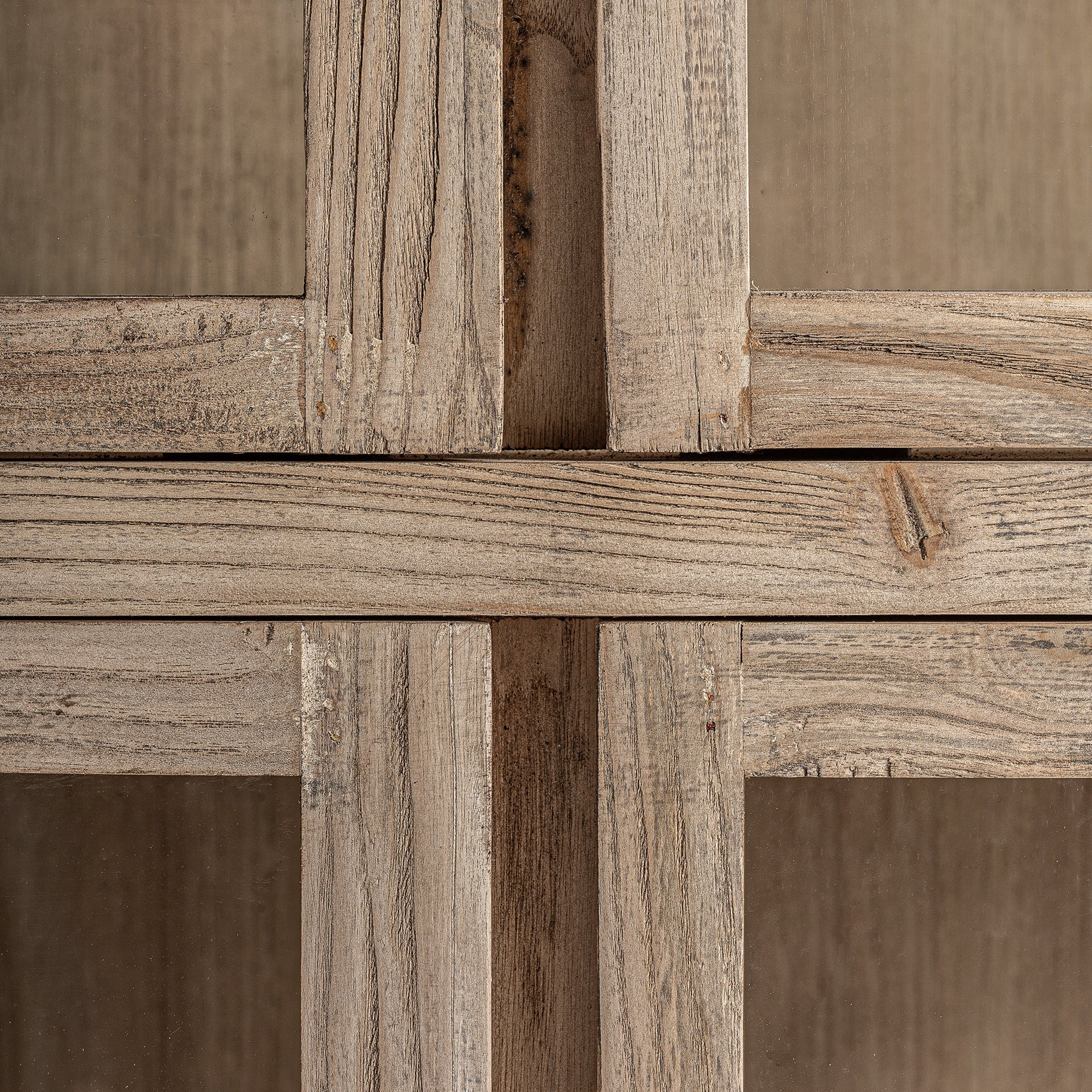 MASEIN Modular Display Cabinet - Colonial Style Elm Wood