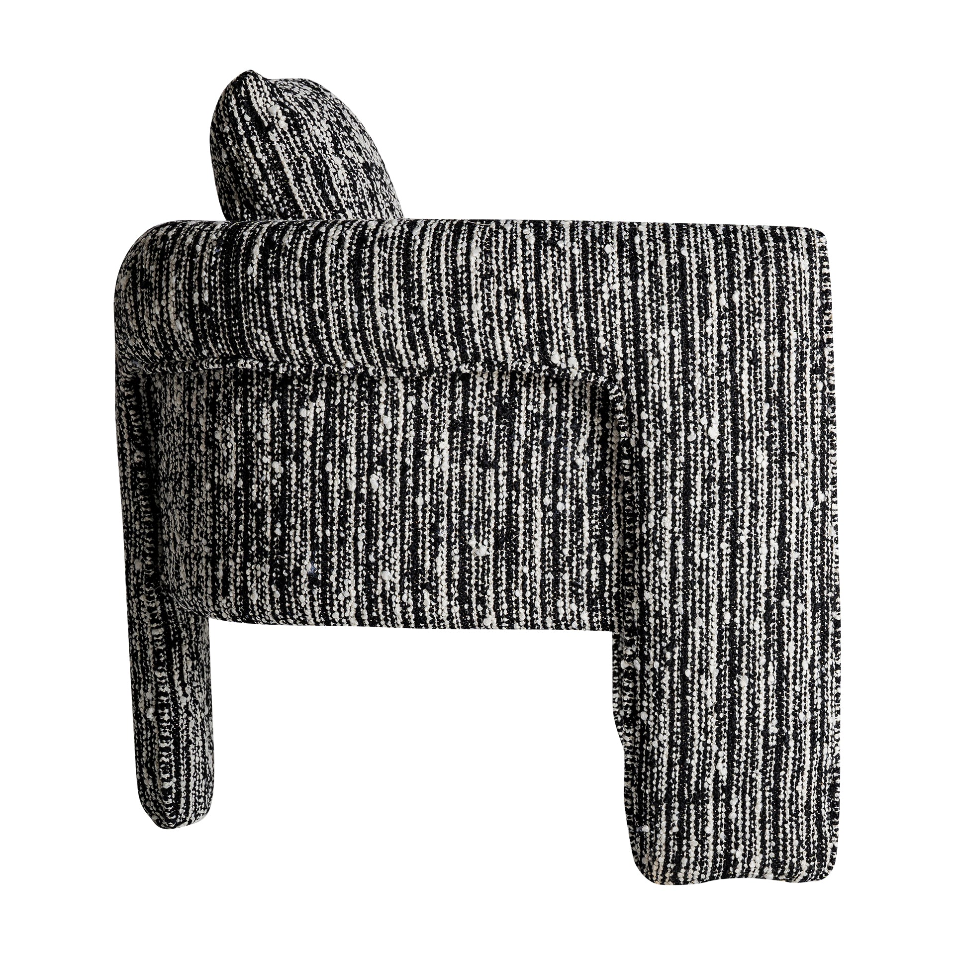 KOSTOV ARMCHAIR