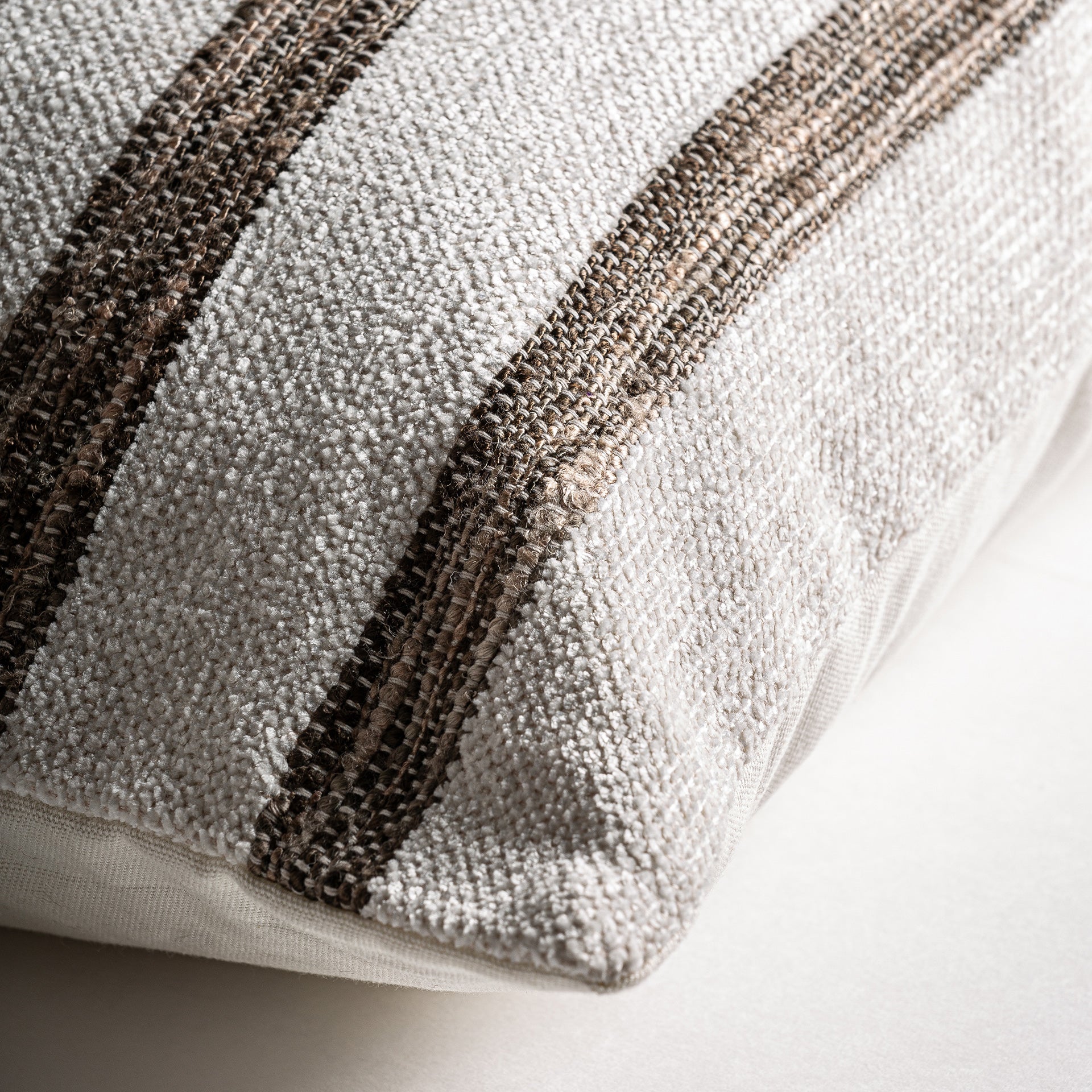 BORIS CUSHION