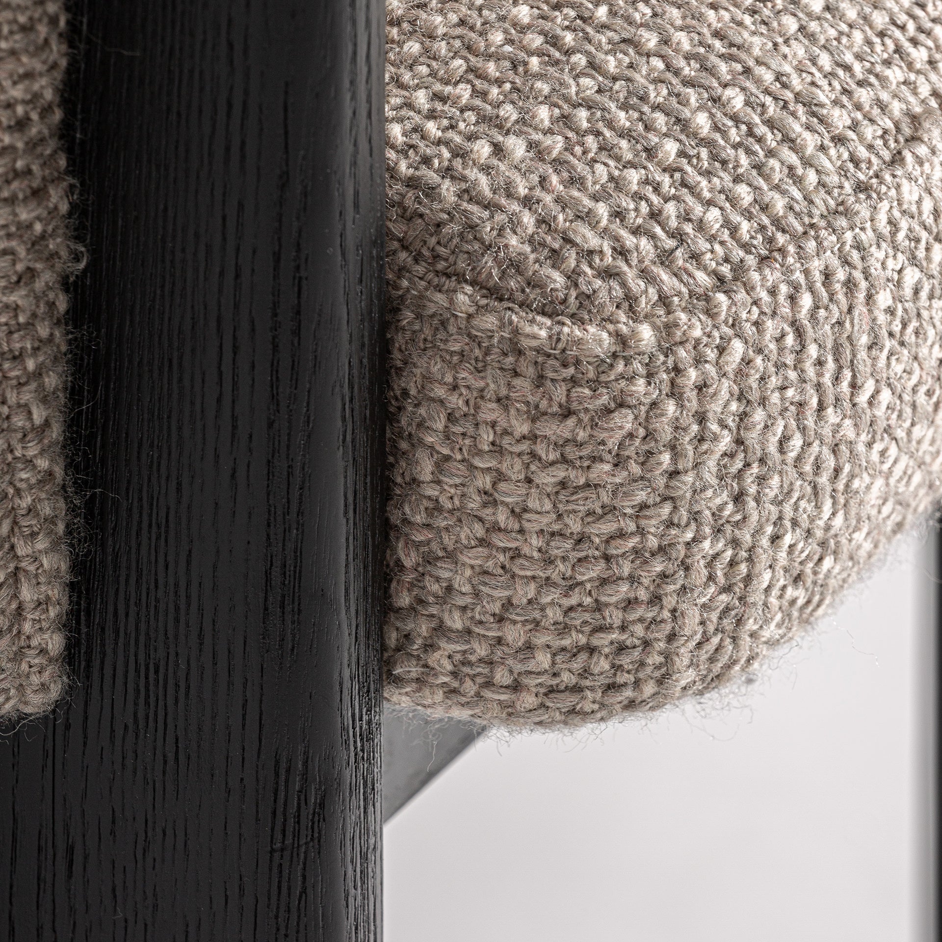 CLUNY CHAIR