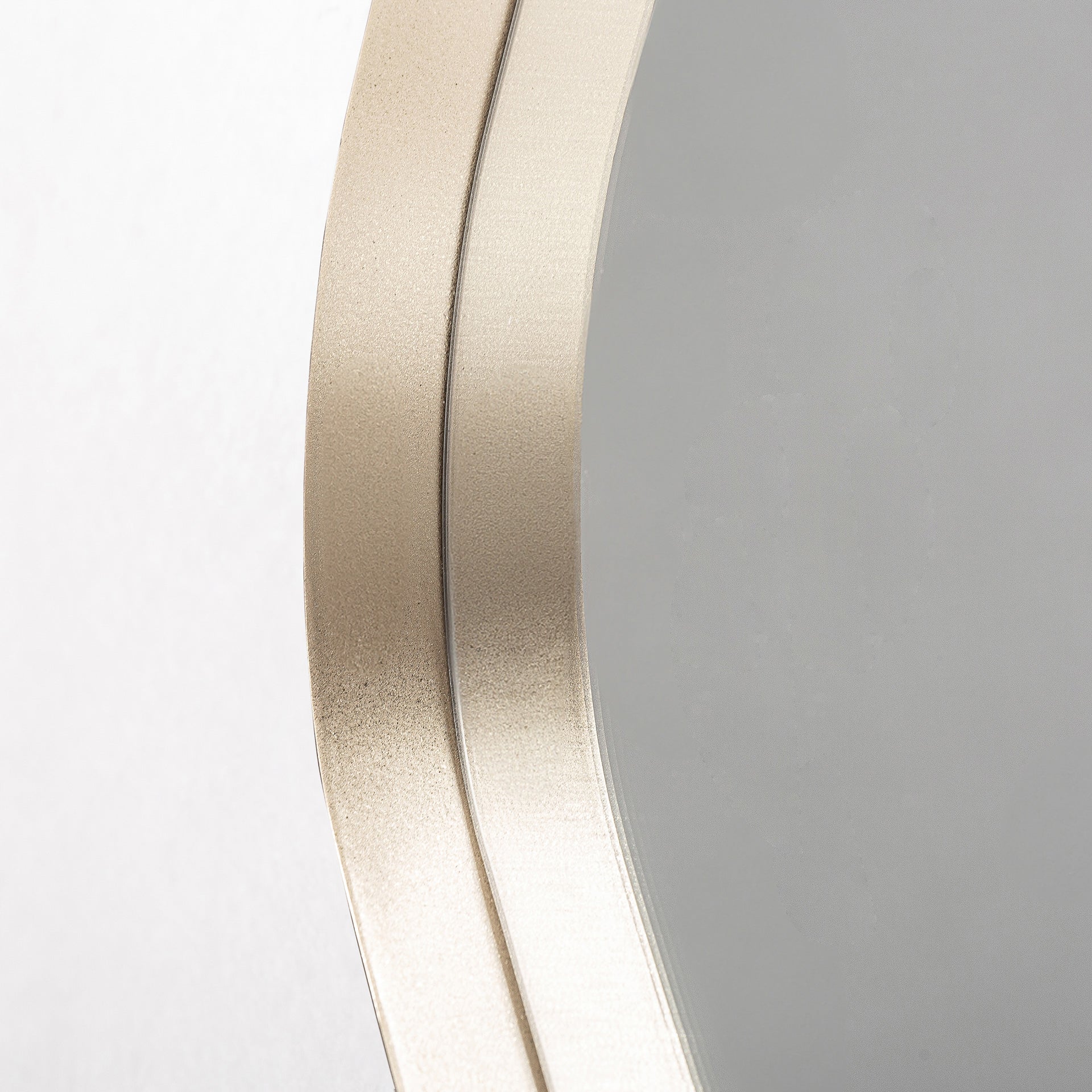 Villajo Golden Iron Mirror - Modern Wall Decor