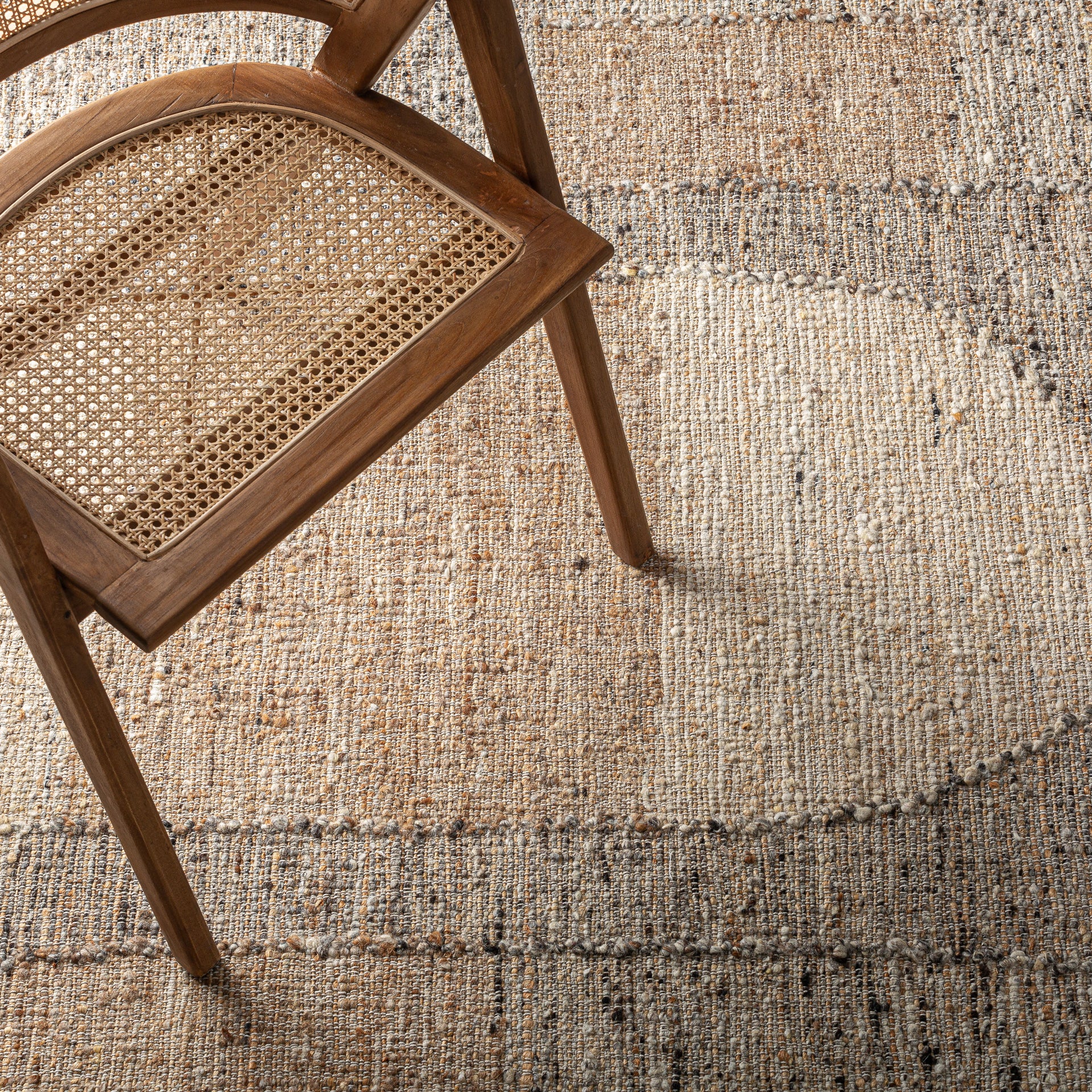 Yaeka Classic Wool Carpet - Natural Tones with Jute & Cotton