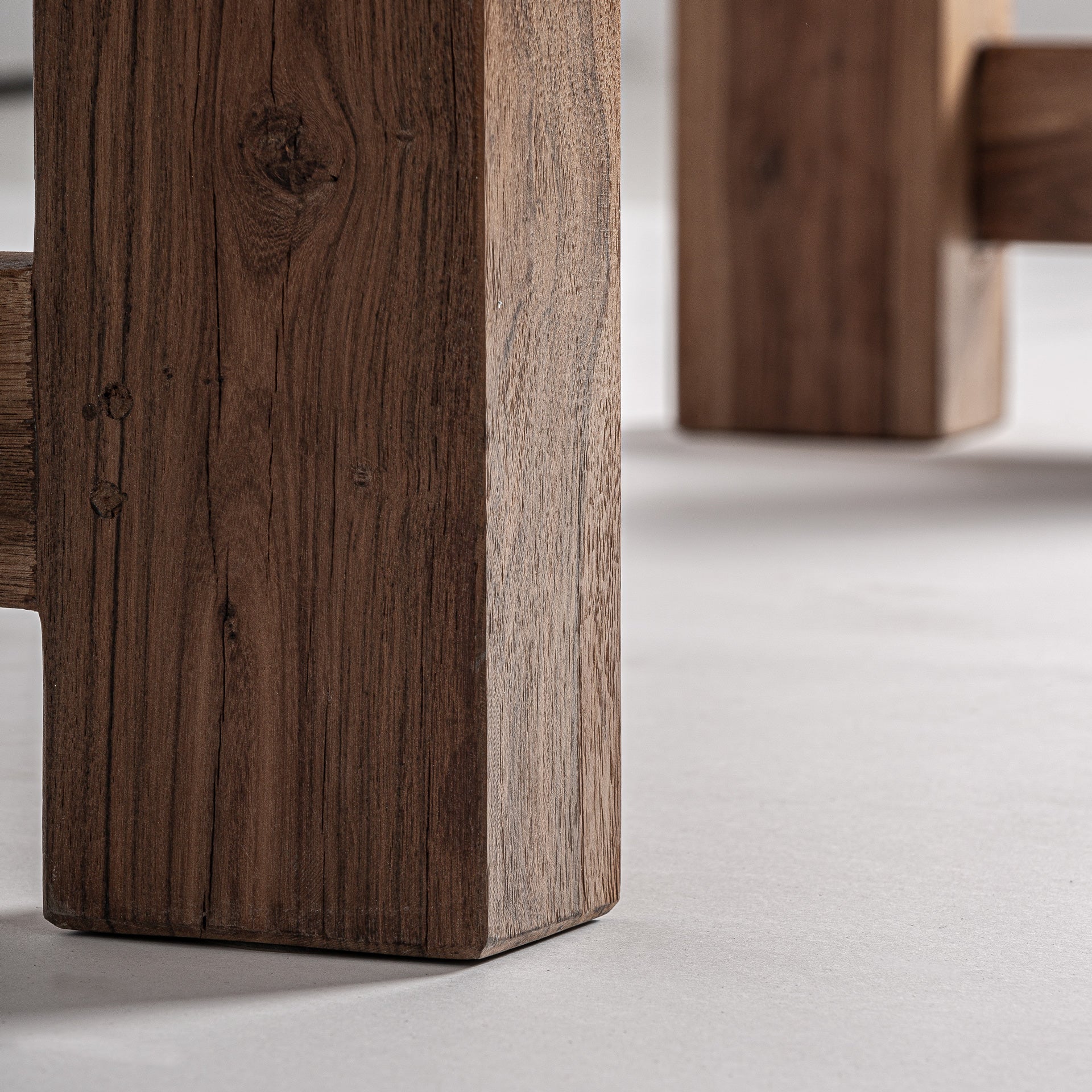 Arvika Dining Table