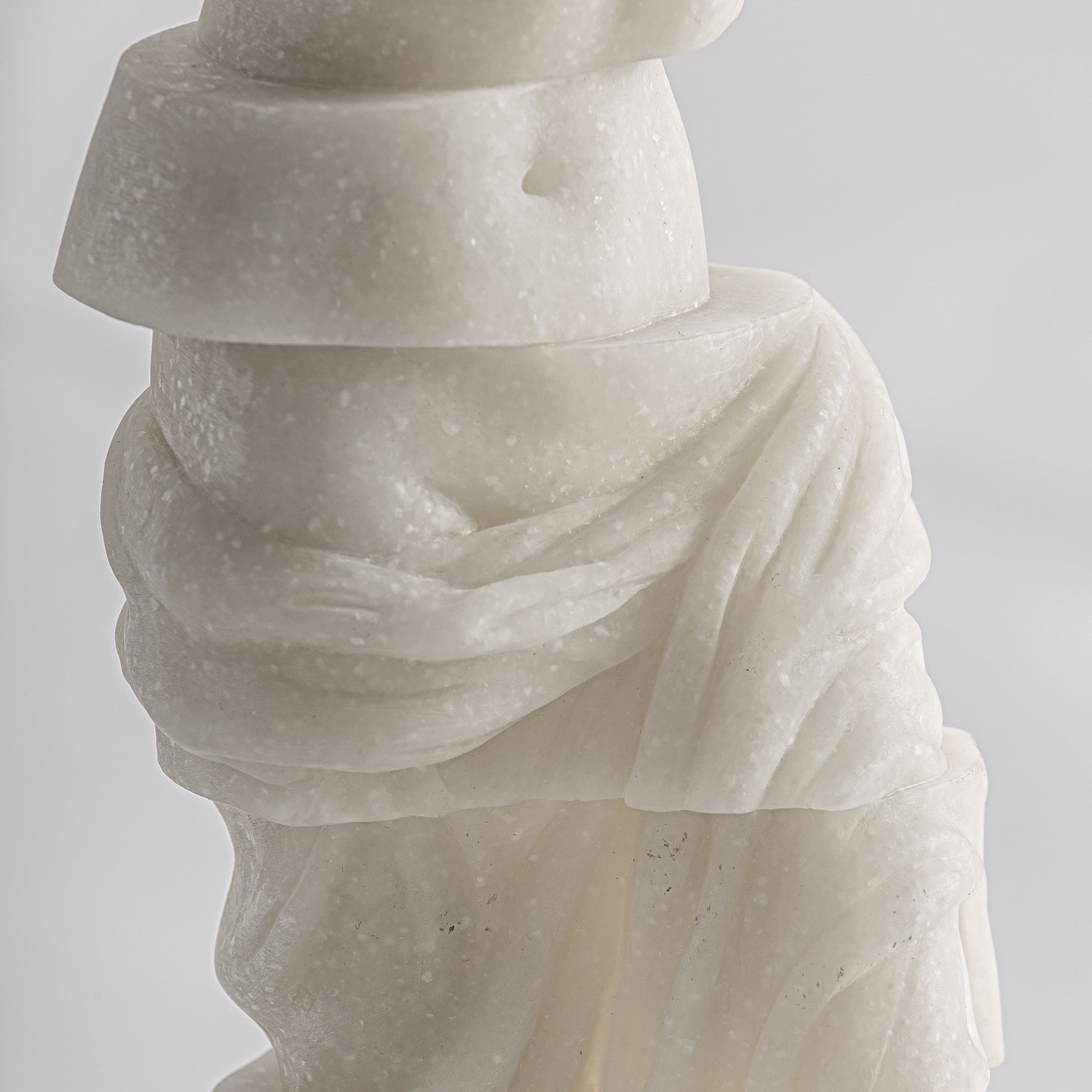 FIGUREN Decorative Sculpture