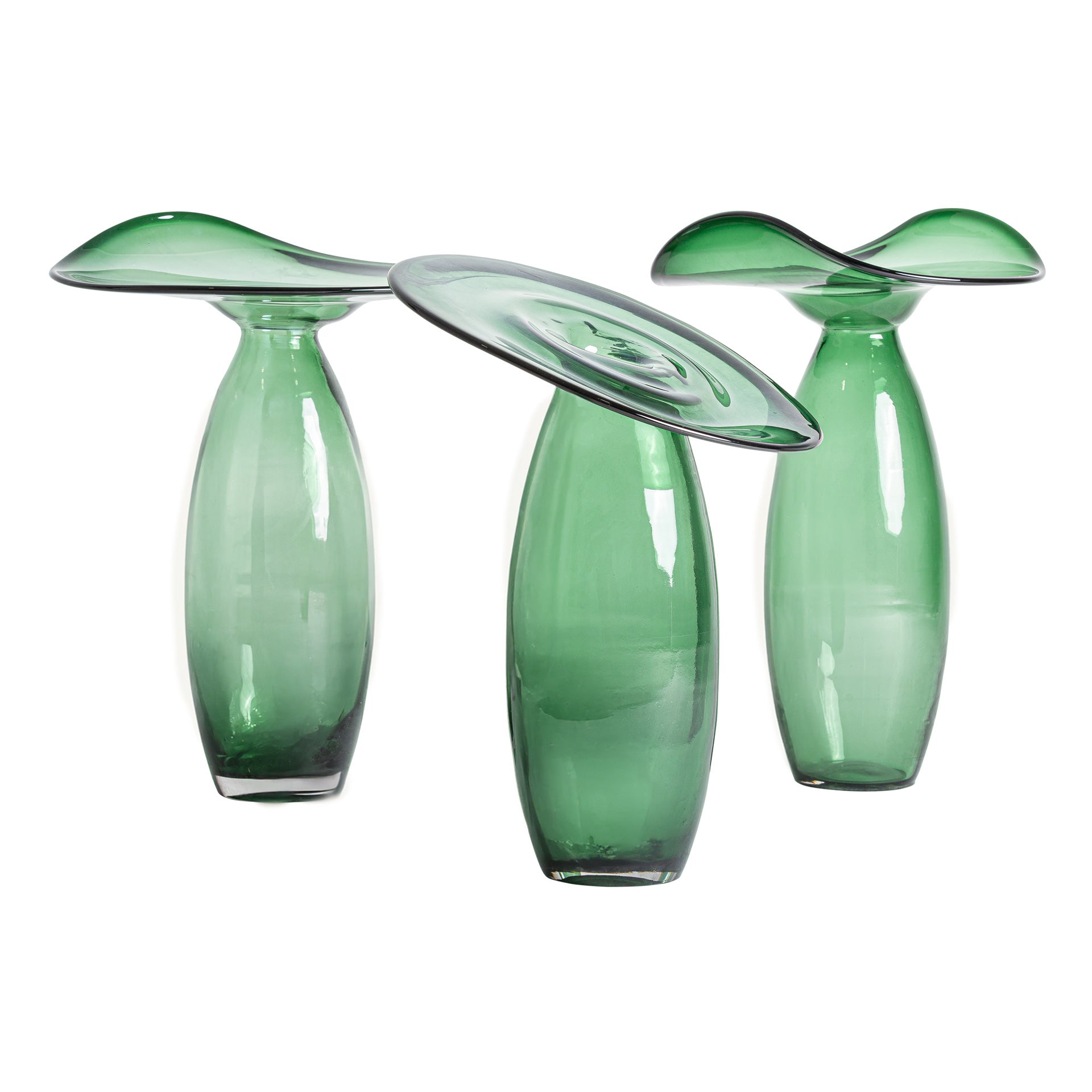 Akari Glass Vase – Contemporary Green Translucent Design