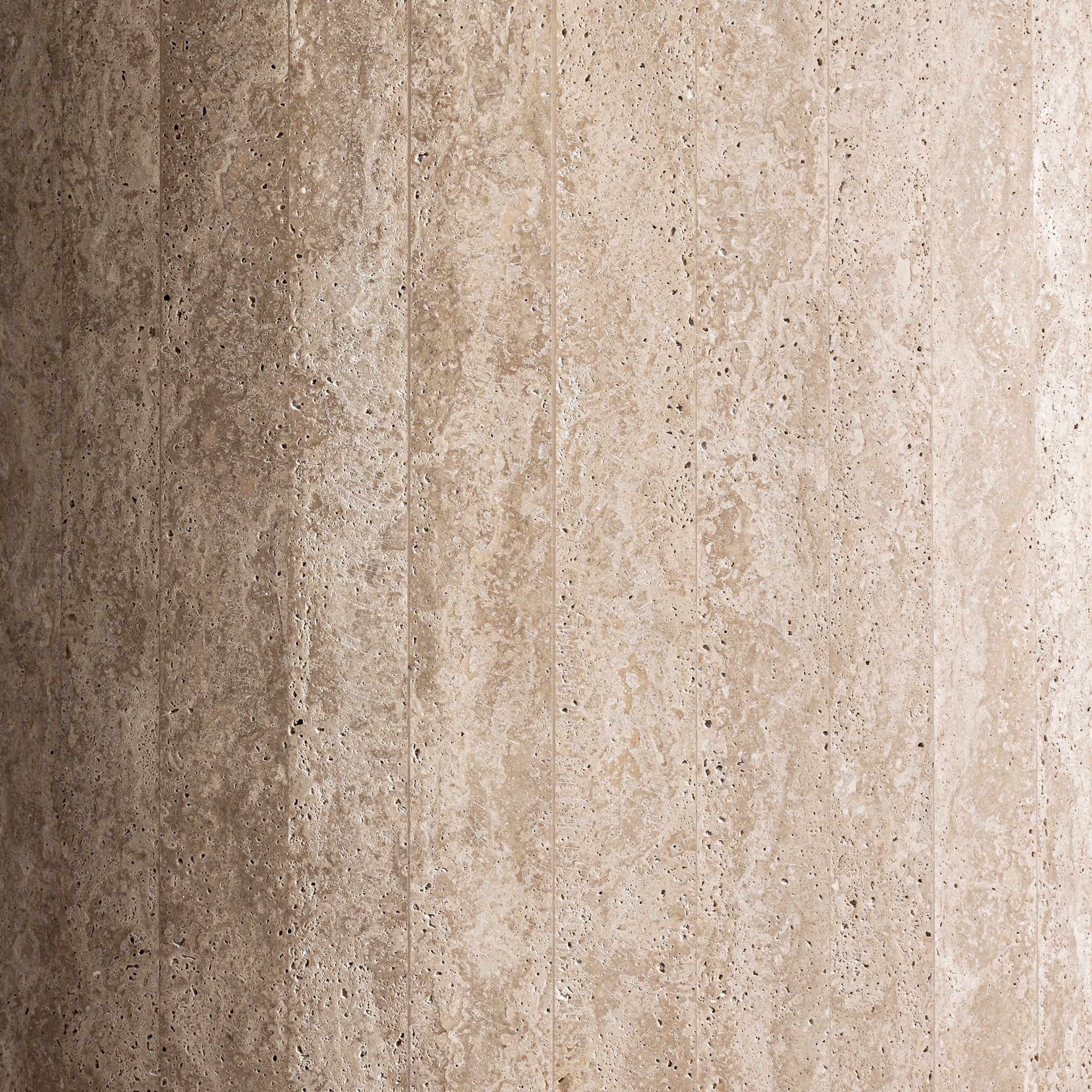 THIENNES DINING TABLE