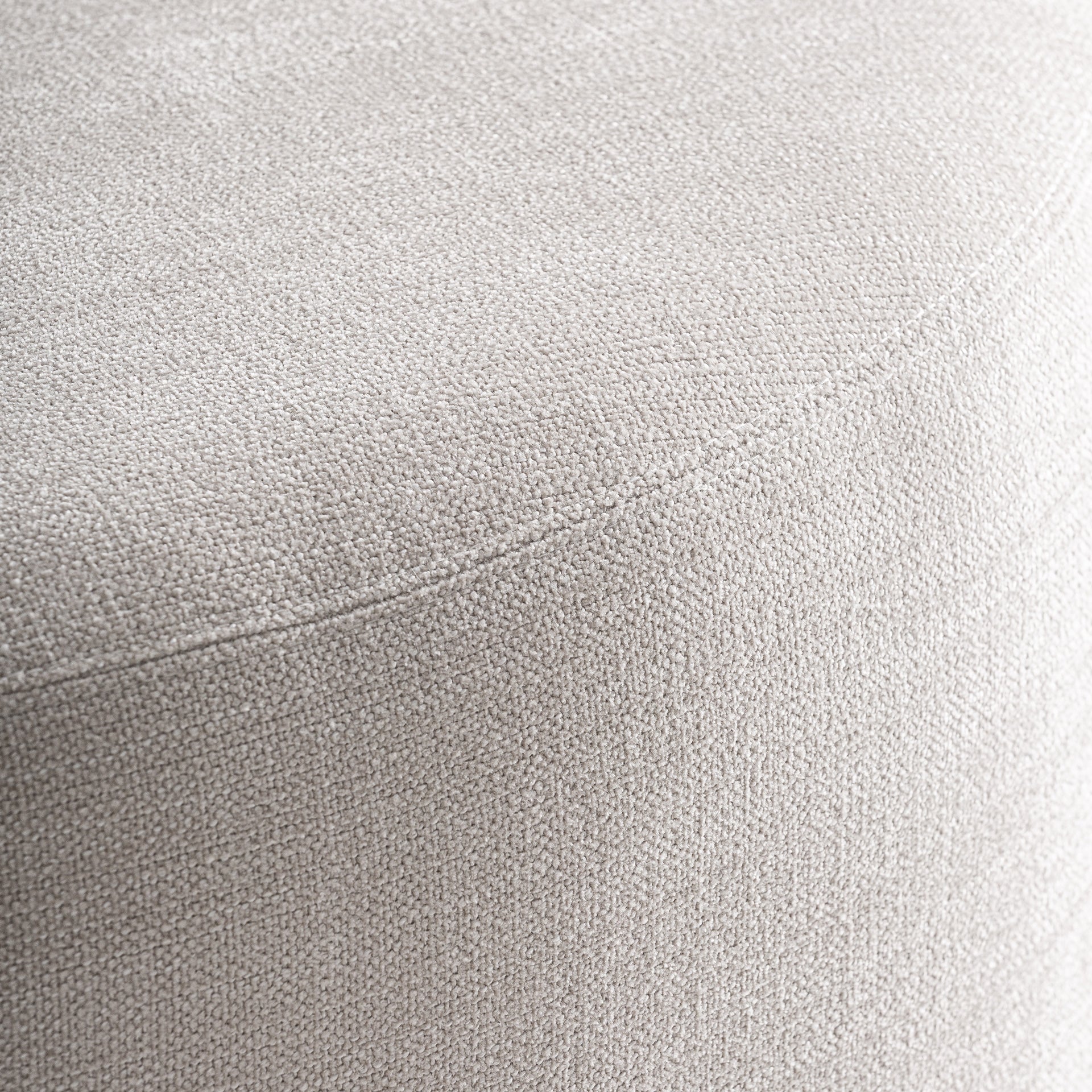 DILBEEK UPHOLSTERED FOOTREST – OFF-WHITE POLYESTER & ASH WOOD