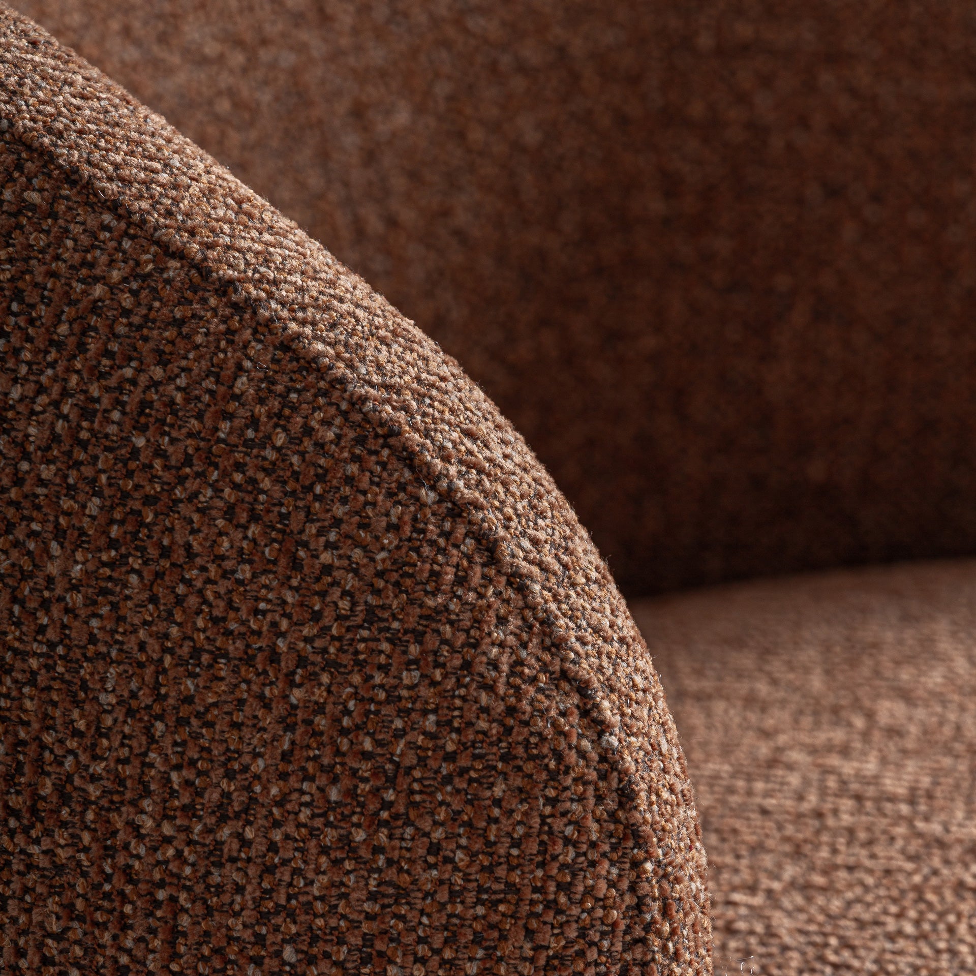 JANVI ARMCHAIR