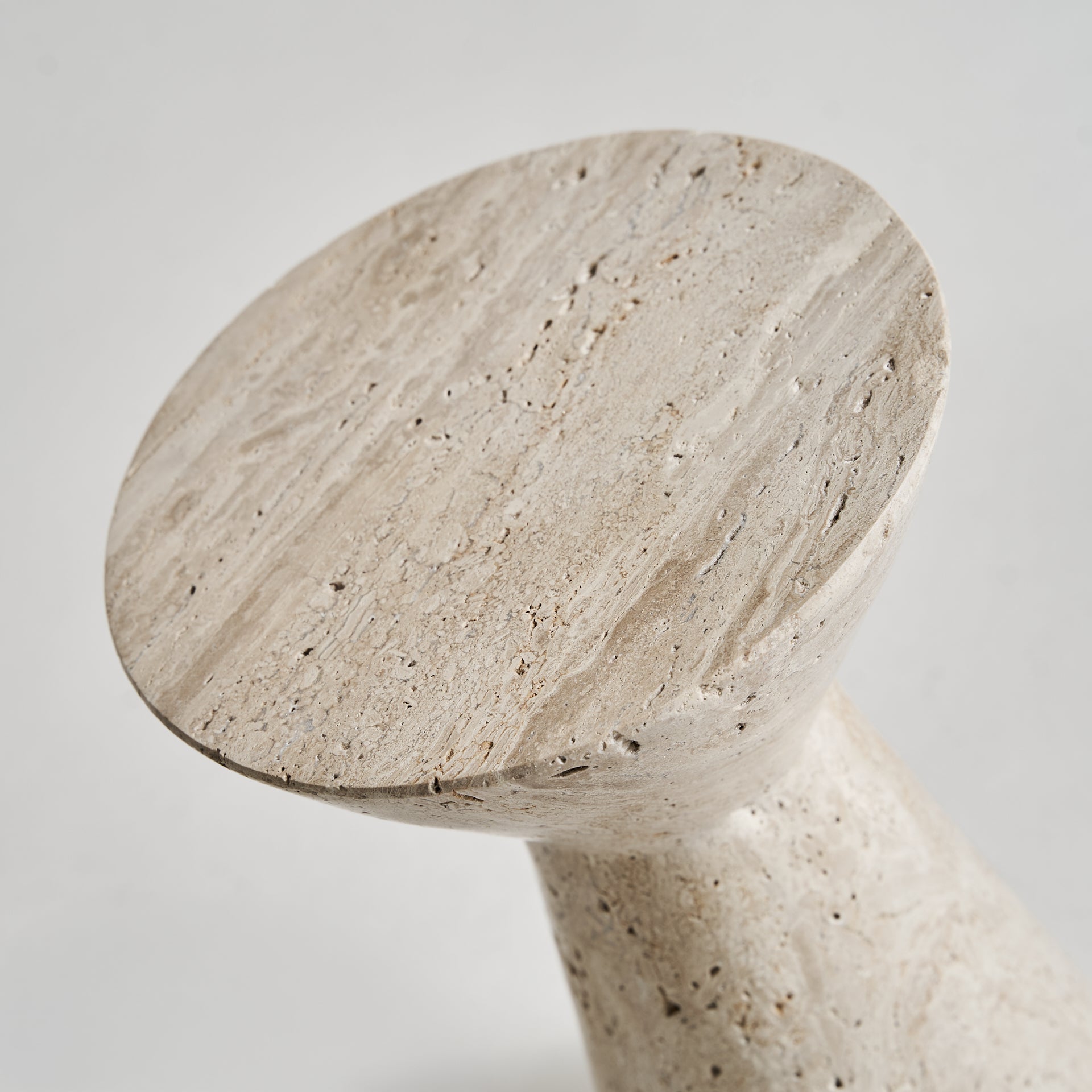 MOTRUS SIDE TABLE