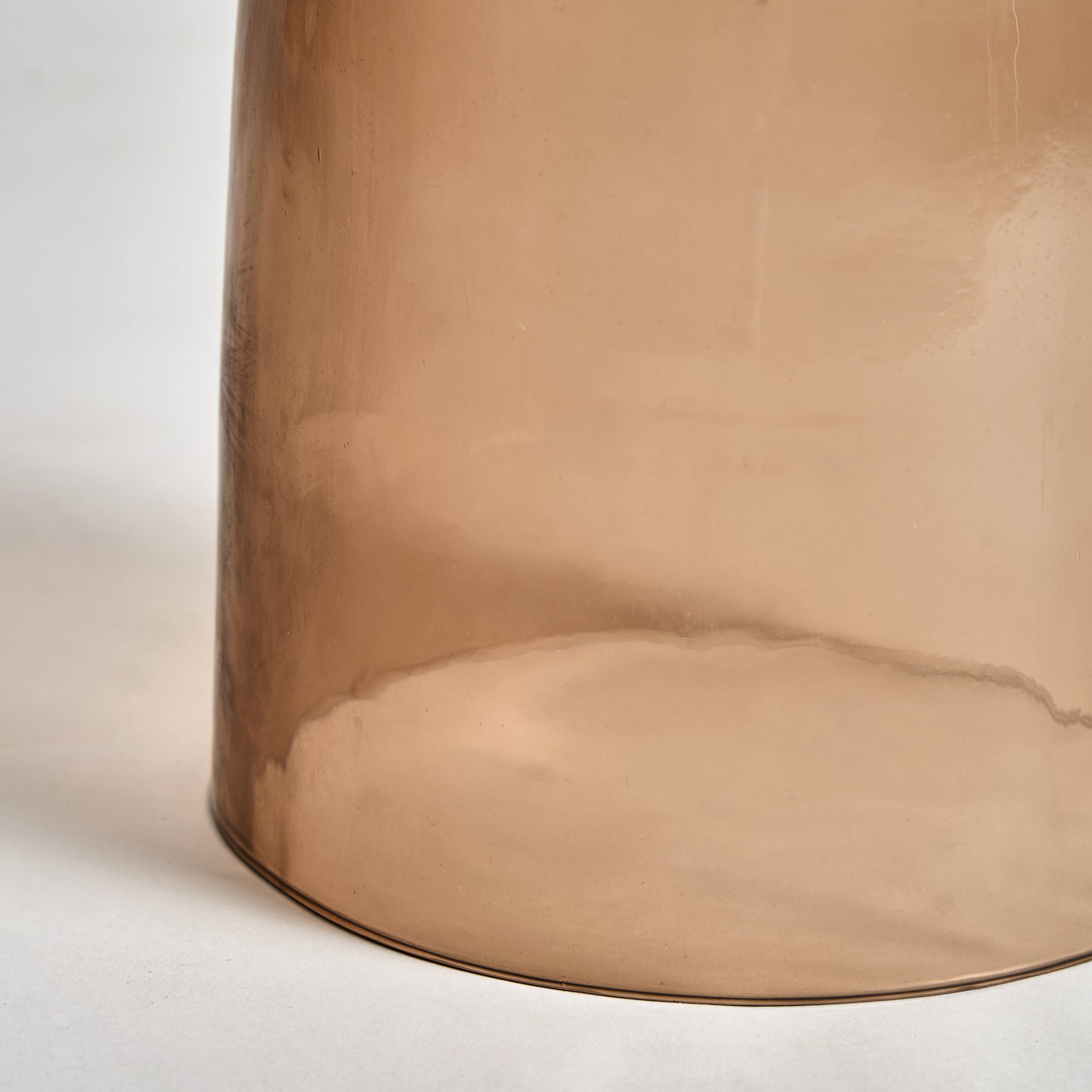 BEIUS SIDE TABLE