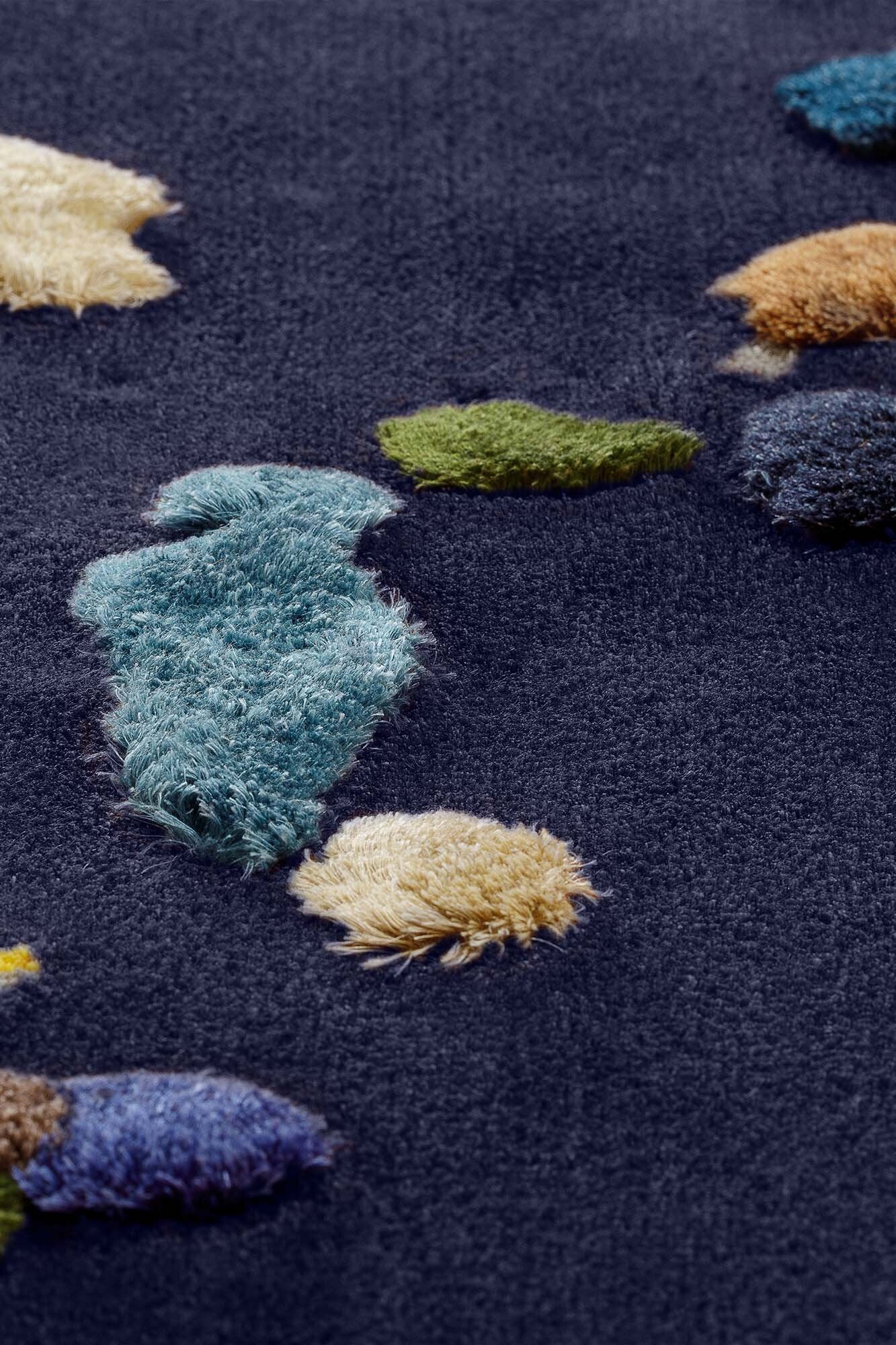 Linen Rug Chaos