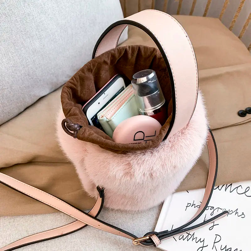 Plush Winter Faux Fur Bucket Bag
