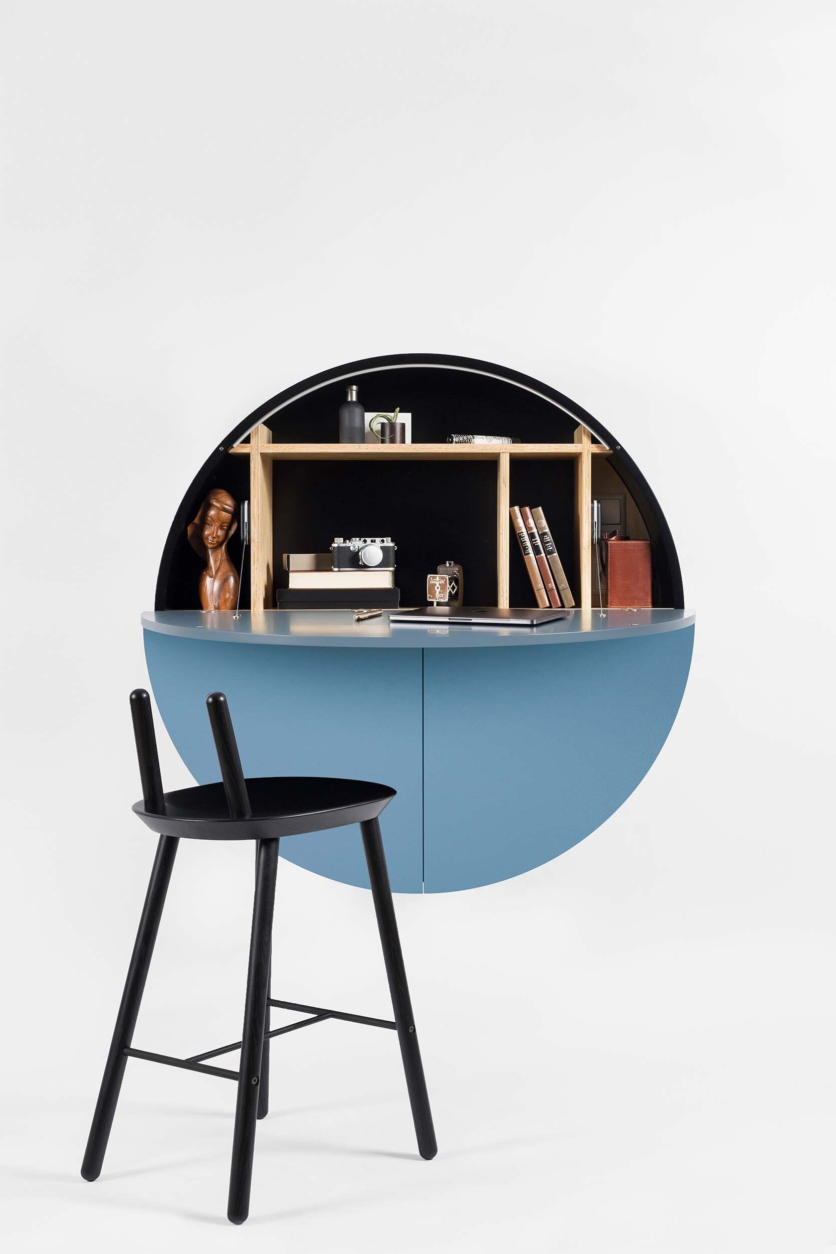 Wall Mounted Desk Multifunctional Pill