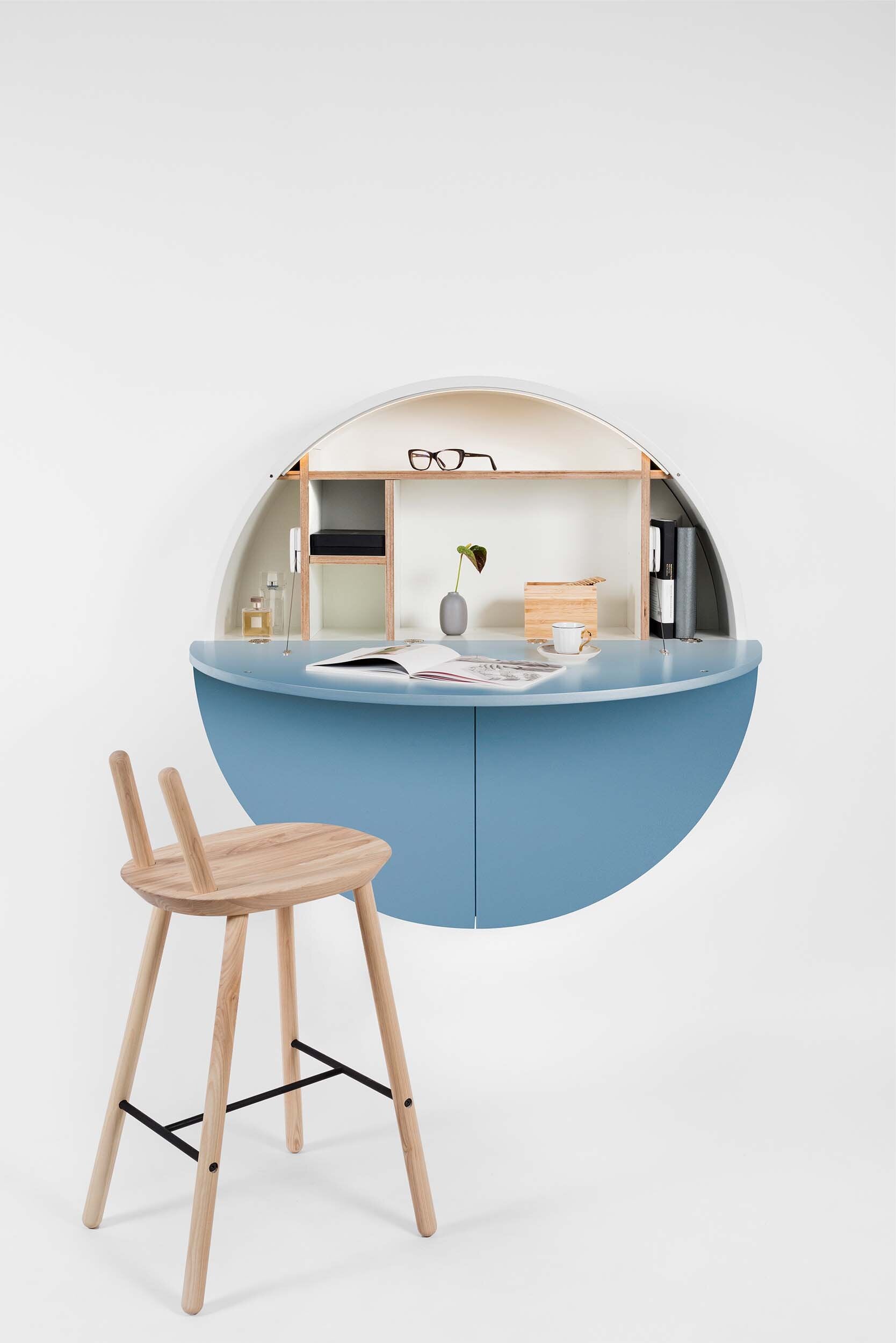 Wall Mounted Desk Multifunctional Pill