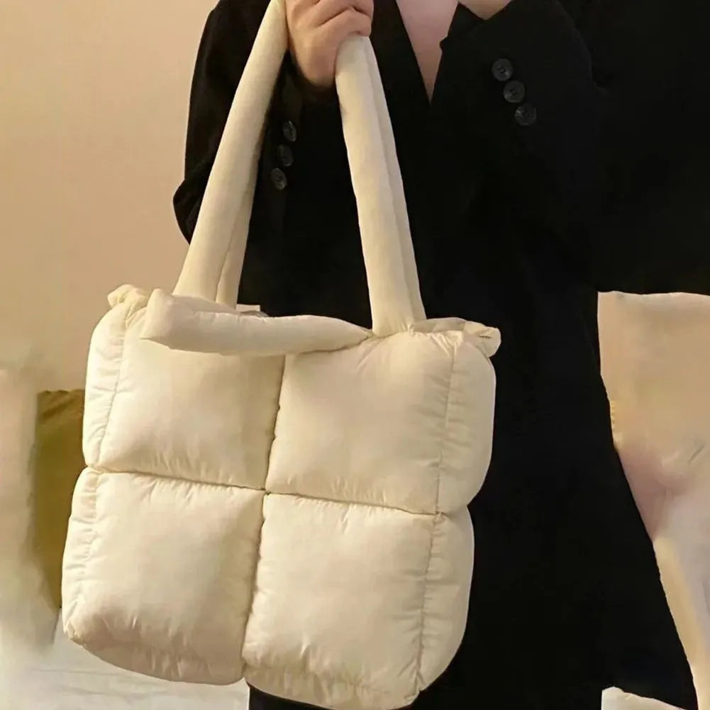 SkandiShop Winter Designer Puffy Shoulder Bag