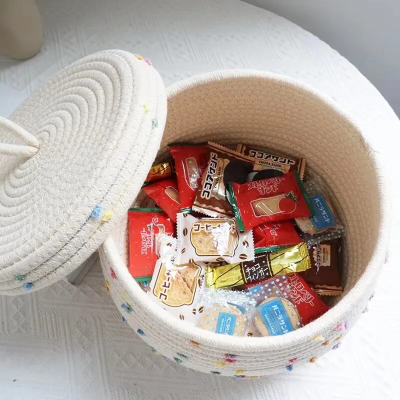 SkandiShop Cotton rope storage basket with lid