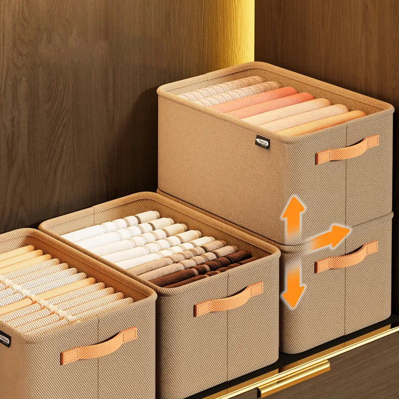 SkandiShop Thicken Clothes Organizer Box