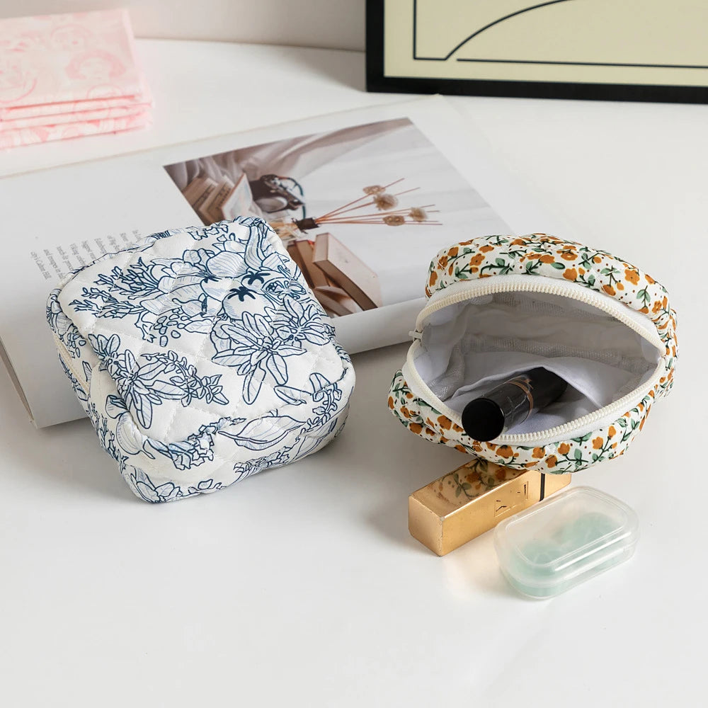 Cute Period Essentials Organizer