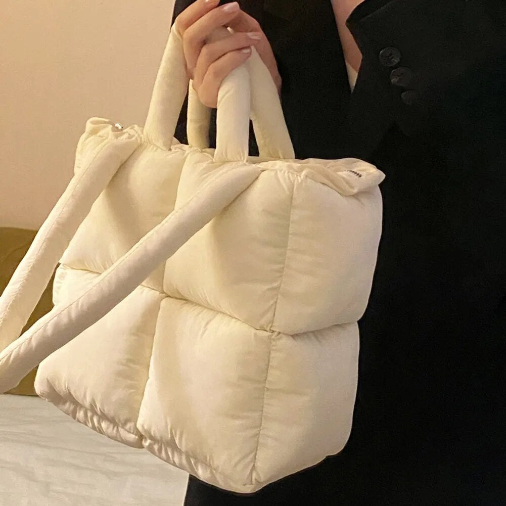 SkandiShop Winter Designer Puffy Shoulder Bag