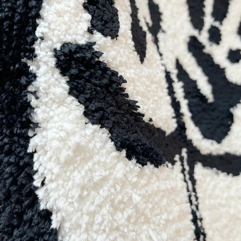 SkandiShop  Butt Carpet Soft Tufted Rug