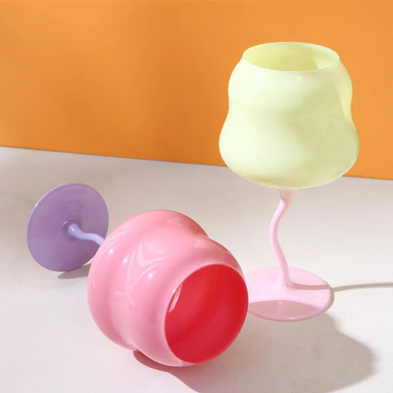 Vintage Macaron Delight Wine Glass Set