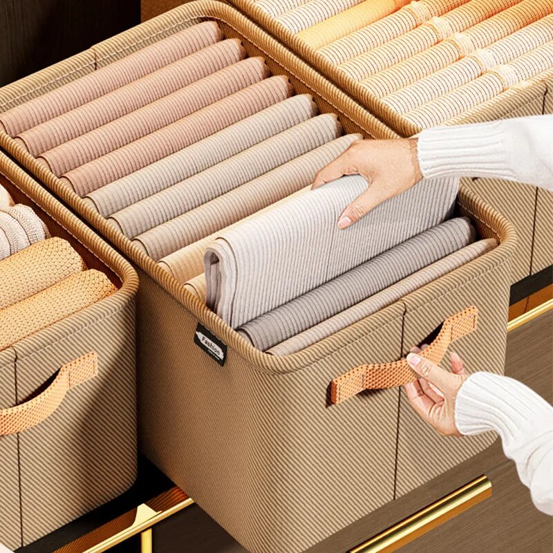 SkandiShop Thicken Clothes Organizer Box