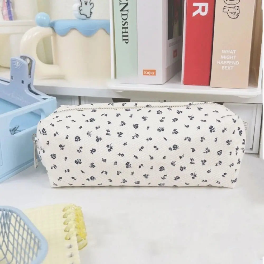 Bloom Buddy Floral Pen Organizer
