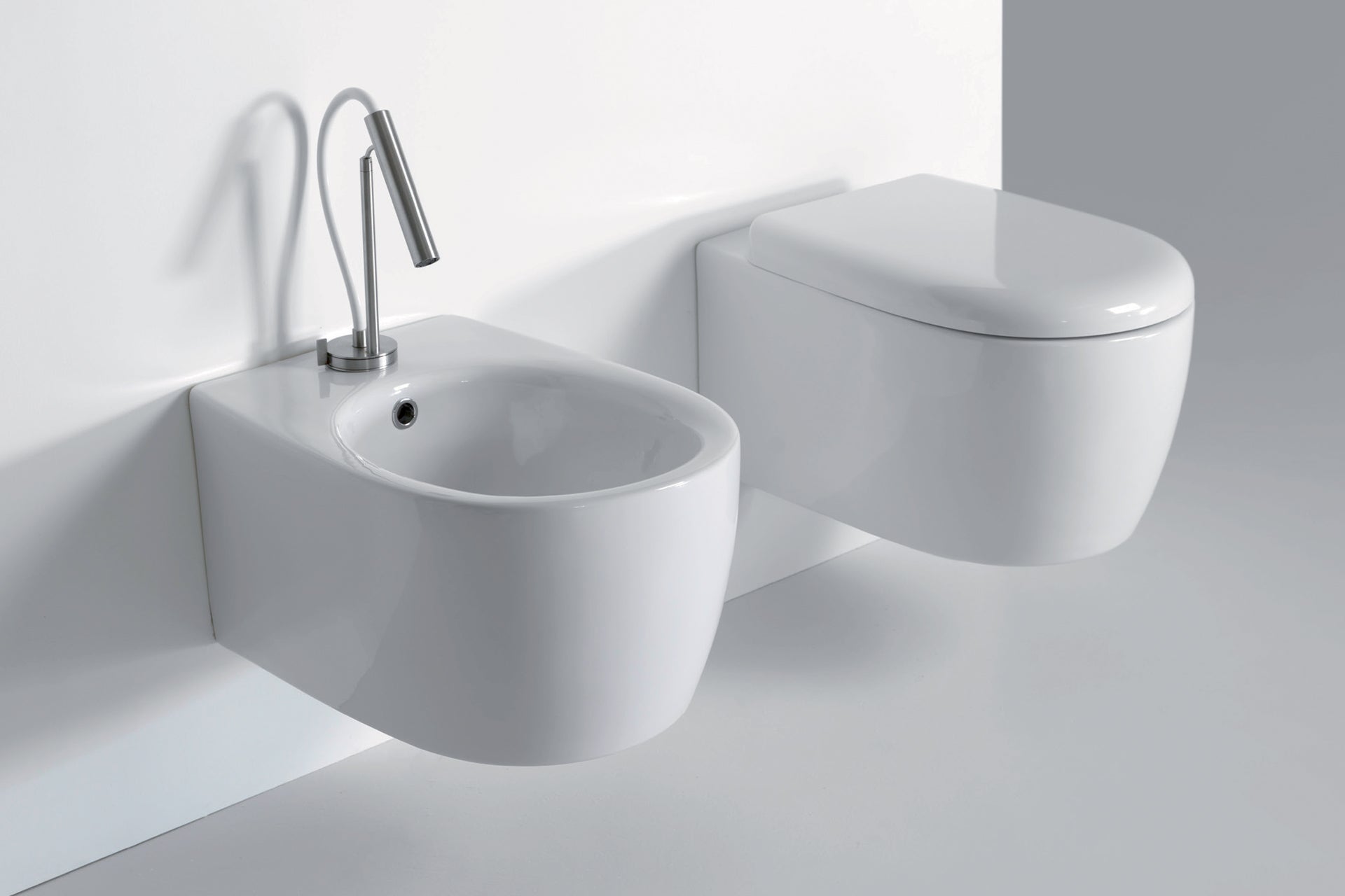 Twiggy Floor Mounted WC – Modern White Ceramic Toilet